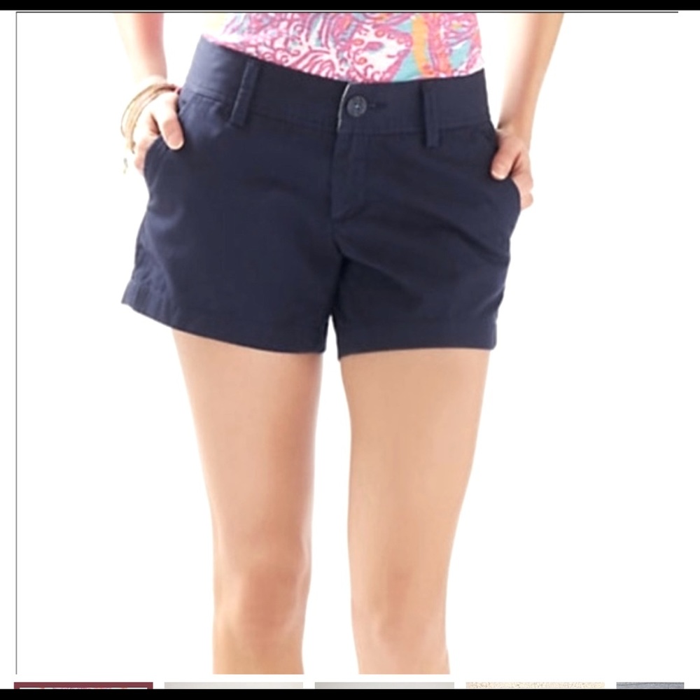 Lilly Pulitzer navy shorts in size 00 - Picture 1 of 6